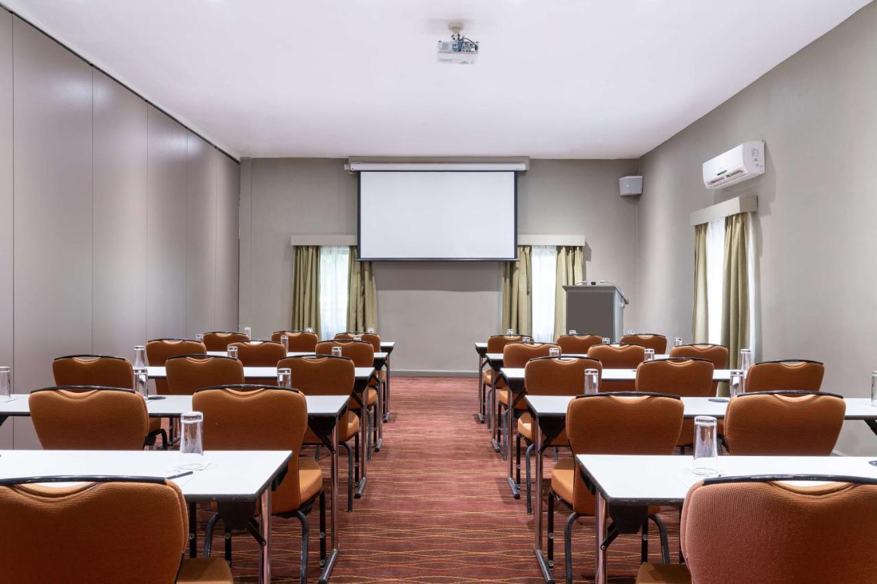 Radisson Blu Mammy Yoko Hotel Freetown Exterior foto